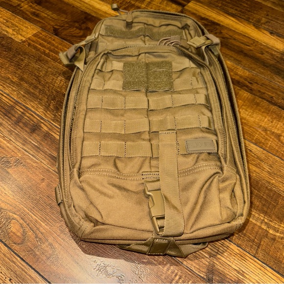 5.11 Tactical RUSH® MOAB™ 10 Sling Pack 18LStyle # 56964/ kangaroo